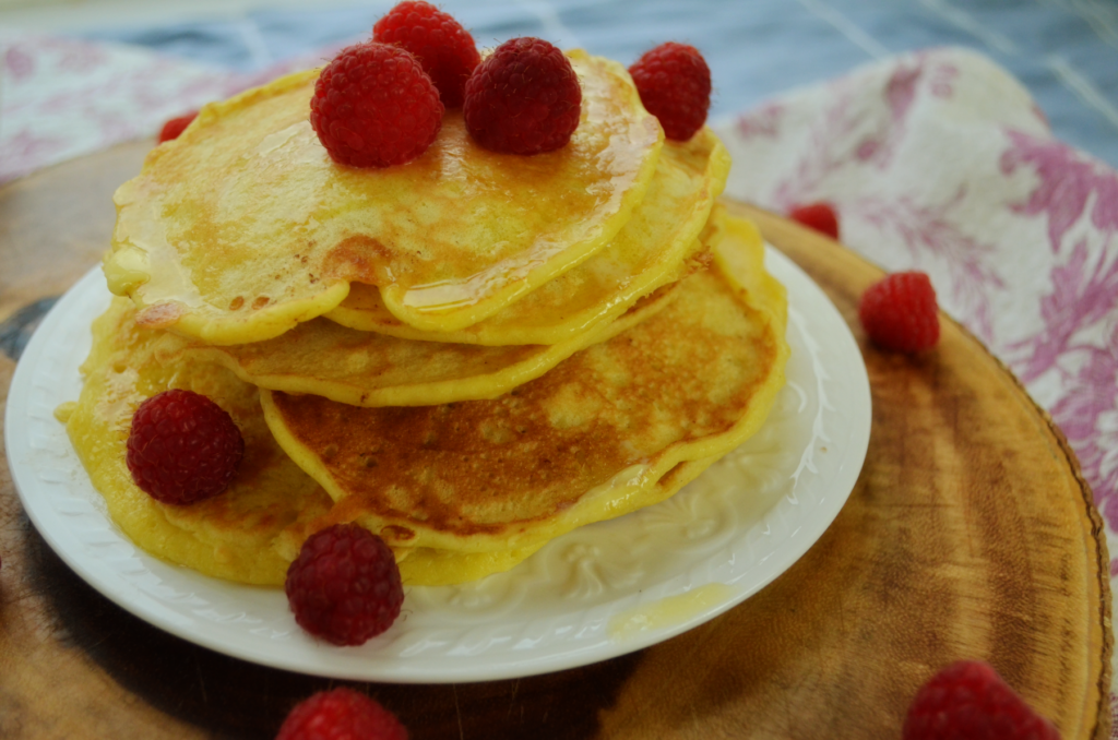einkorn buttermilk pancakes are one of the best einkorn flour recipes.